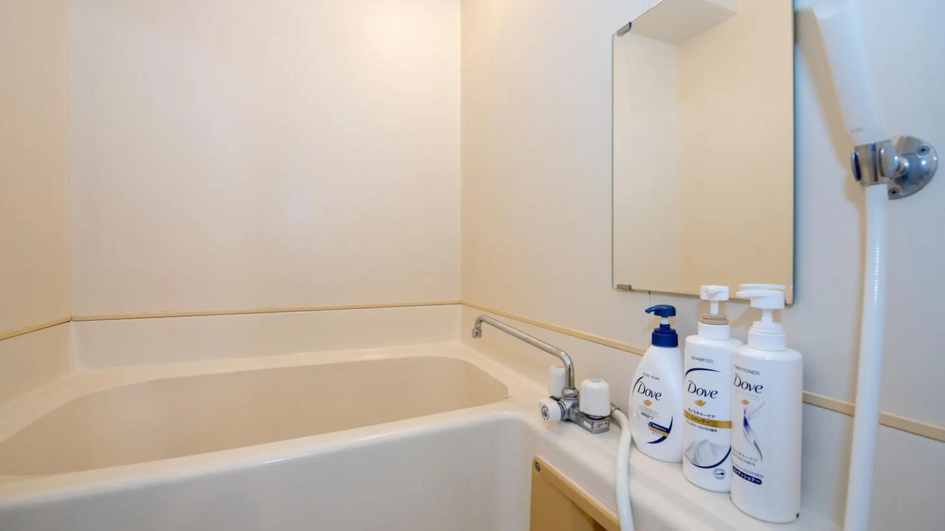 直前半額プライベート個室トイレバスタブ付民泊札幌市中心部でシンプルな滞在h503#12 Apartment Sapporo