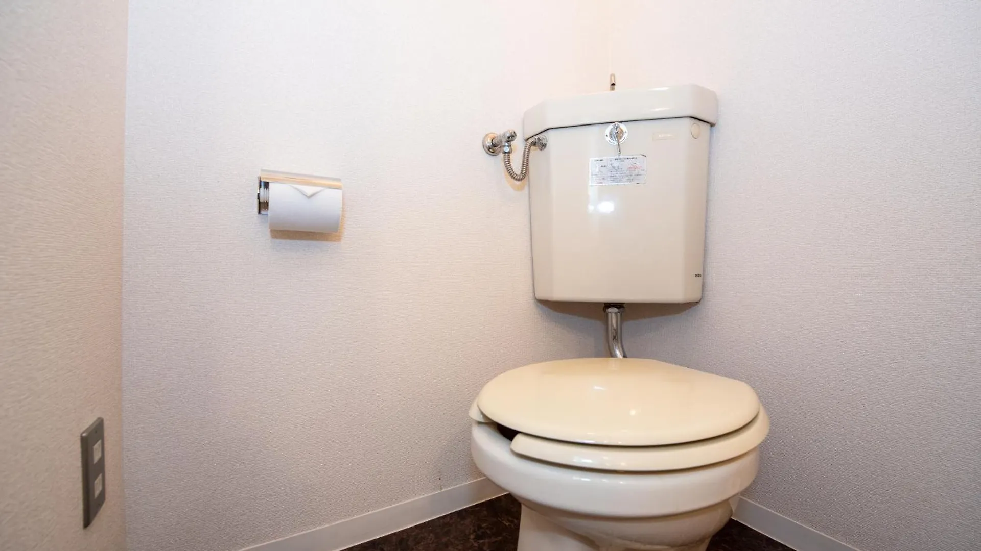 直前半額プライベート個室トイレバスタブ付民泊札幌市中心部でシンプルな滞在h503#12 Apartment
